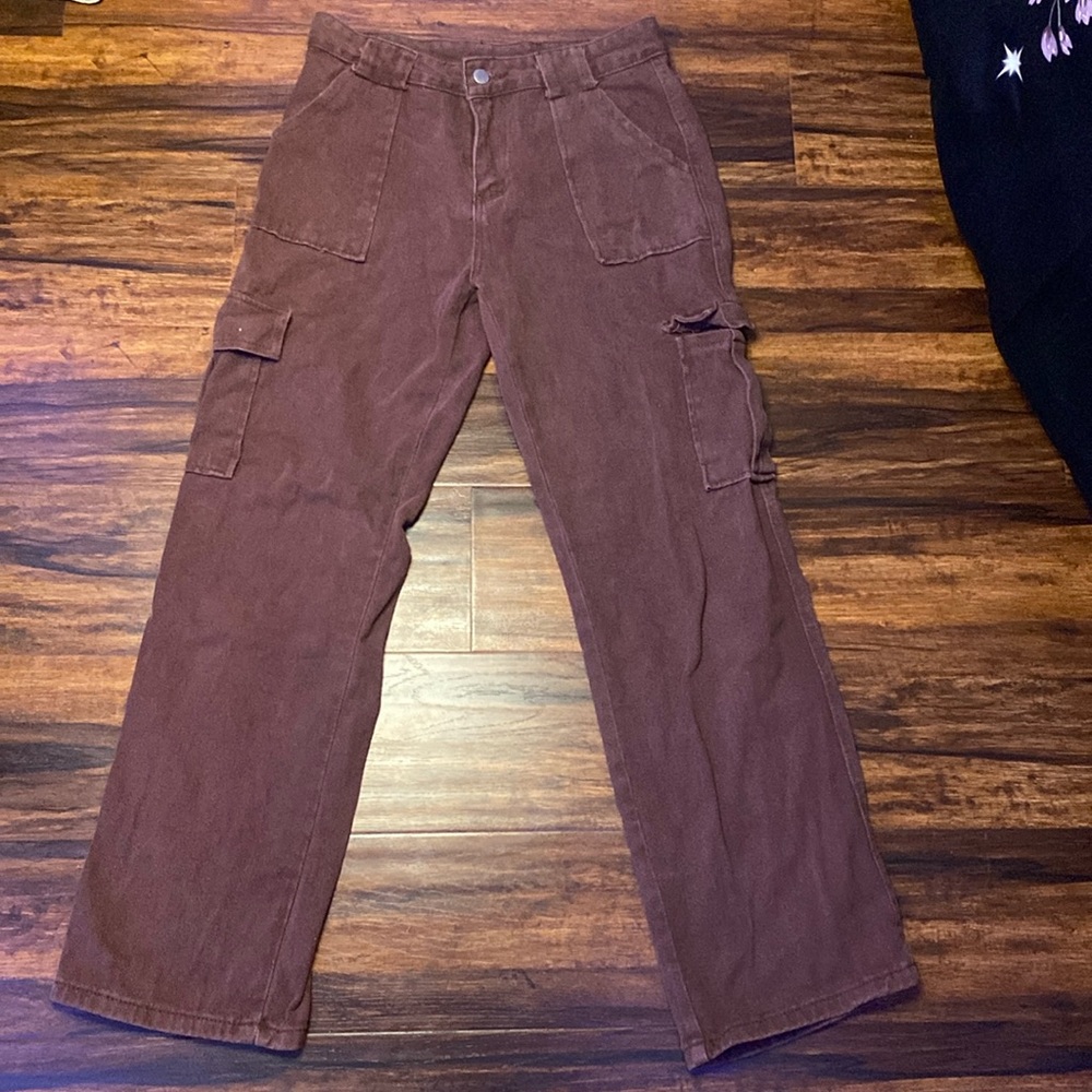 Women’s Burgundy cargo pants